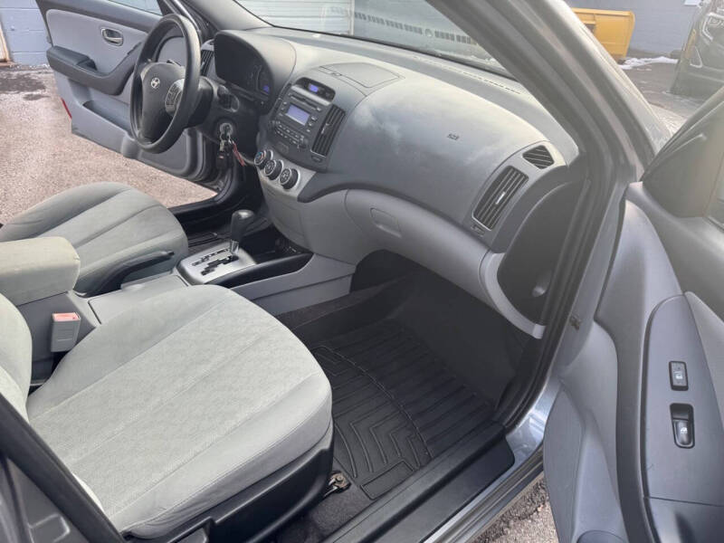 2010 Hyundai Elantra GLS