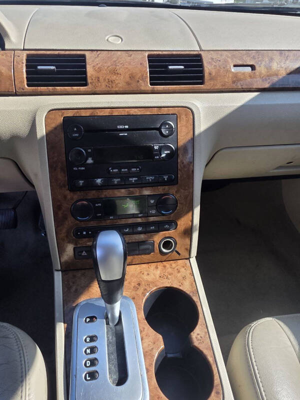 2005 Ford Five Hundred SEL