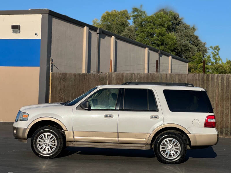 Used 2011 Ford Expedition XLT with VIN 1FMJU1J59BEF42255 for sale in Sacramento, CA