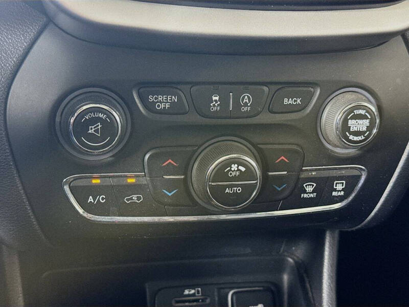 2017 Jeep Cherokee Trailhawk