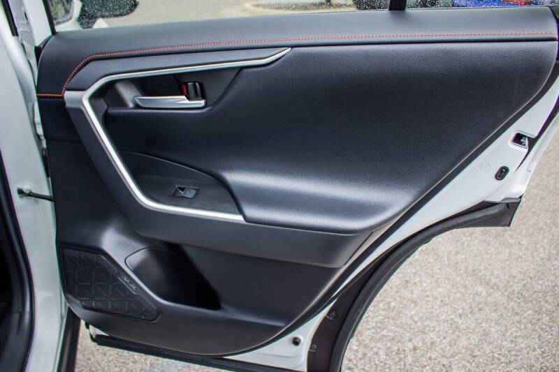 2023 Toyota RAV4 Adventure