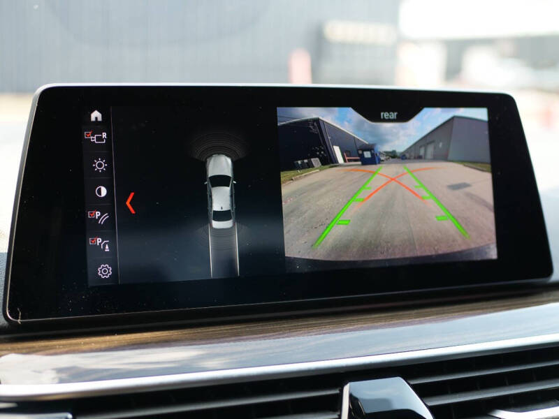 2019 BMW 5 Series 540i