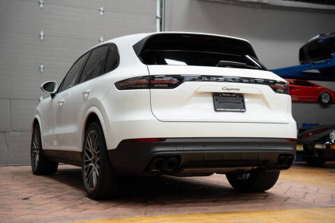 2022 Porsche Cayenne Platinum Edition