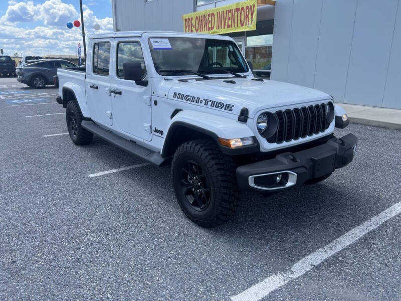 2025 Jeep Gladiator Sport