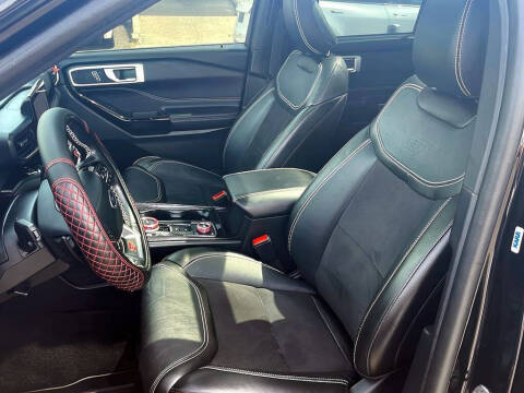 2022 Ford Explorer ST
