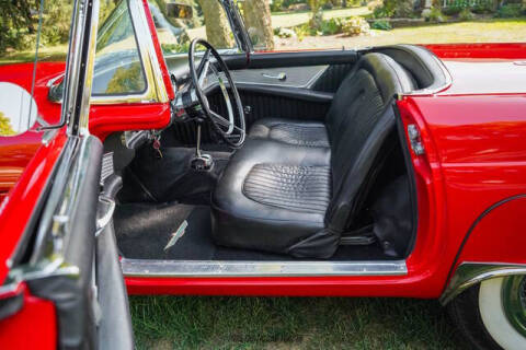 1956 Ford Thunderbird