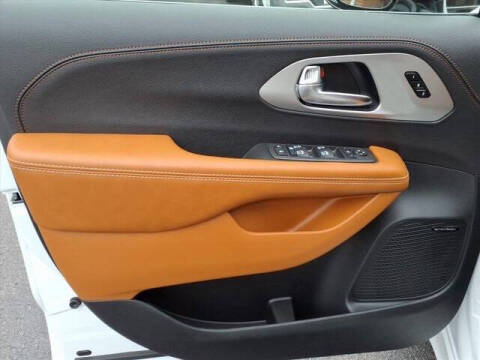 2026 Chrysler Pacifica Pinnacle