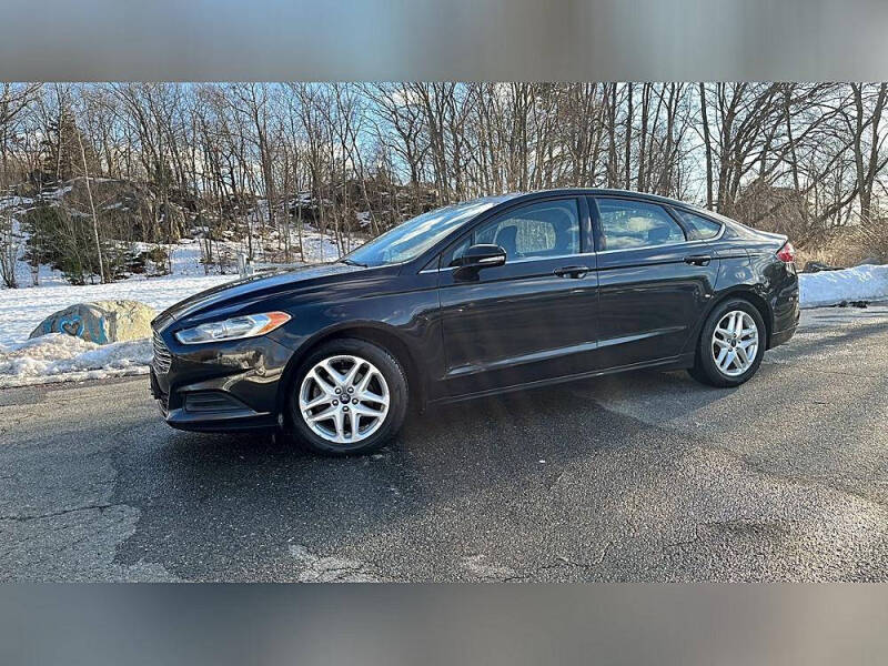 2014 Ford Fusion SE