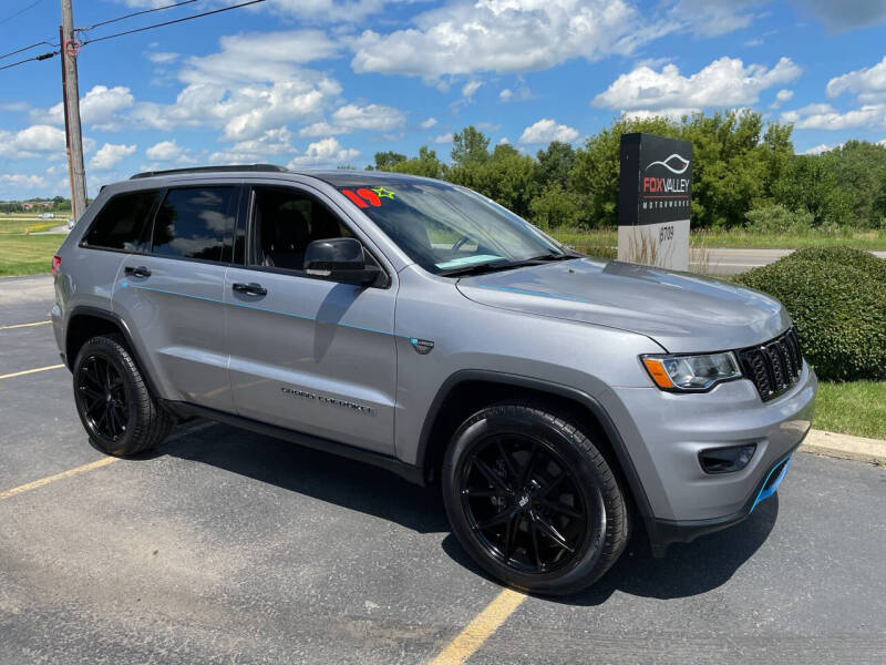 2019 Jeep Grand Cherokee for sale at Fox Valley Motorworks in Lake In The Hills IL