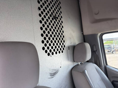 2017 Nissan NV