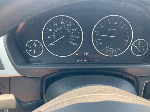 2012 BMW 3 Series 328i