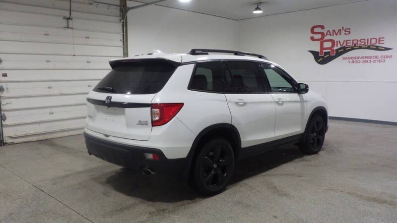 2021 Honda Passport Elite