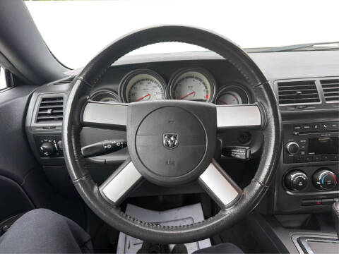 2010 Dodge Challenger SE