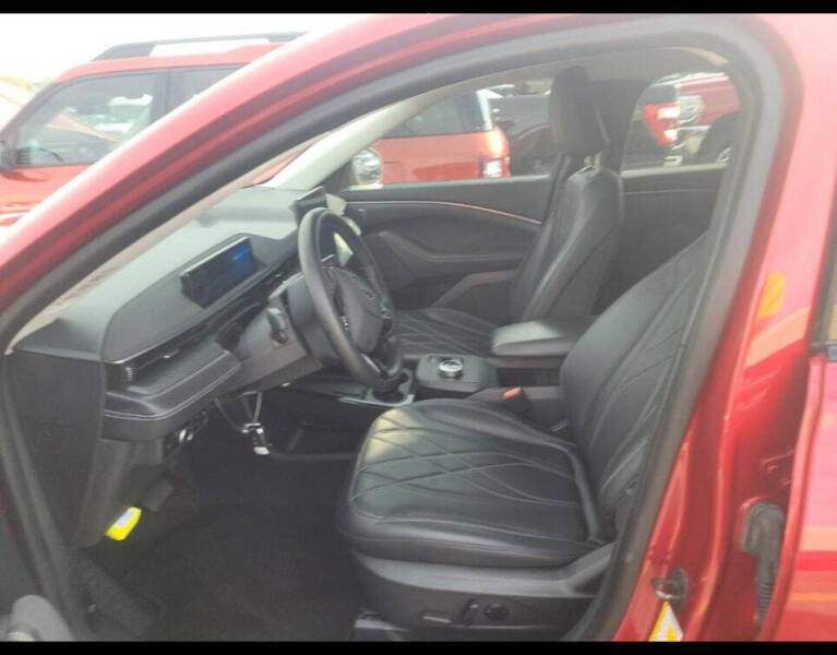 2024 Ford Mustang Mach-E Select