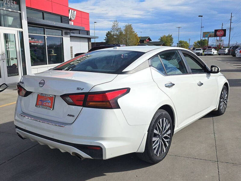 2023 Nissan Altima 2.5 SV