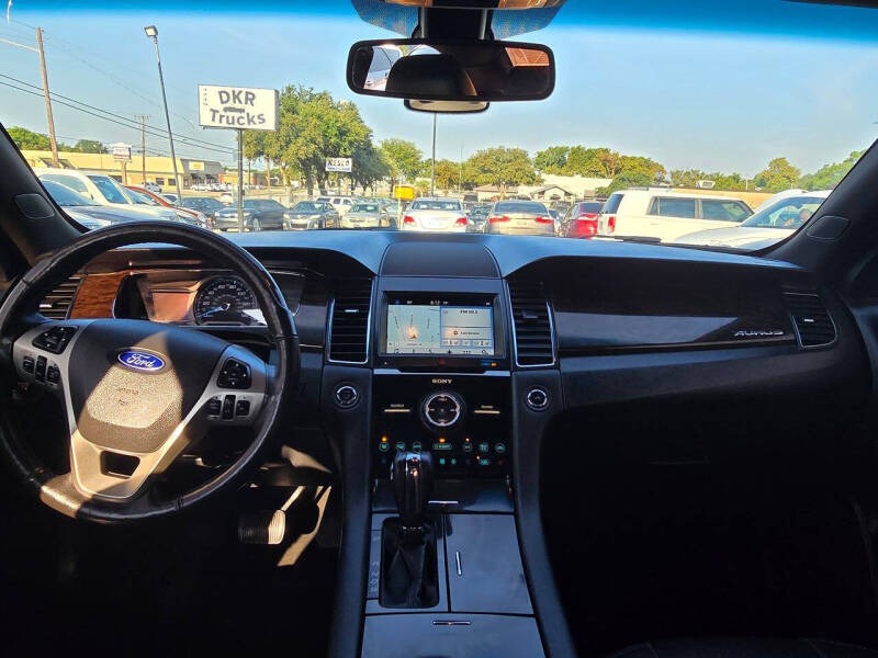 2016 Ford Taurus Limited