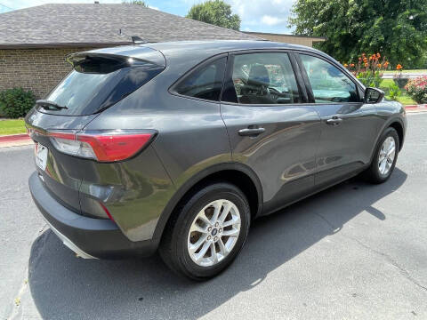 2020 Ford Escape S