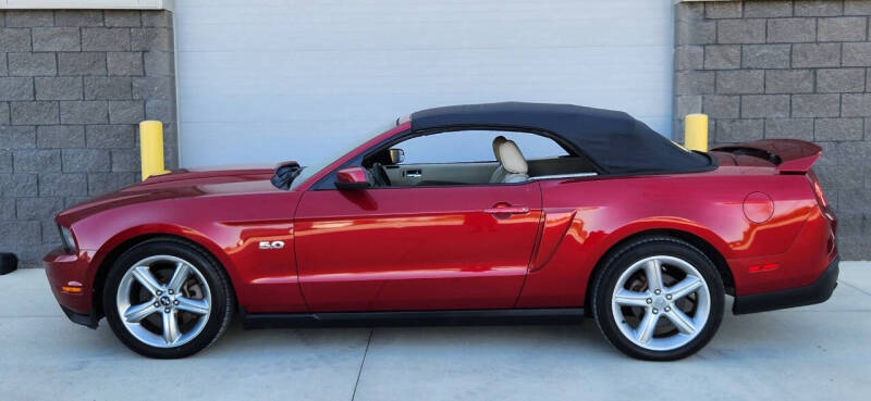 2011 Ford Mustang GT Premium