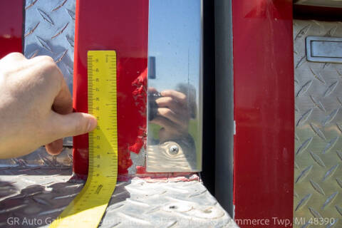 2001 Hendrickson Firetruck