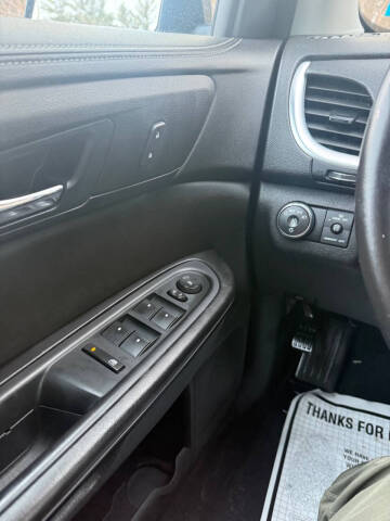 2017 Chevrolet Traverse LT