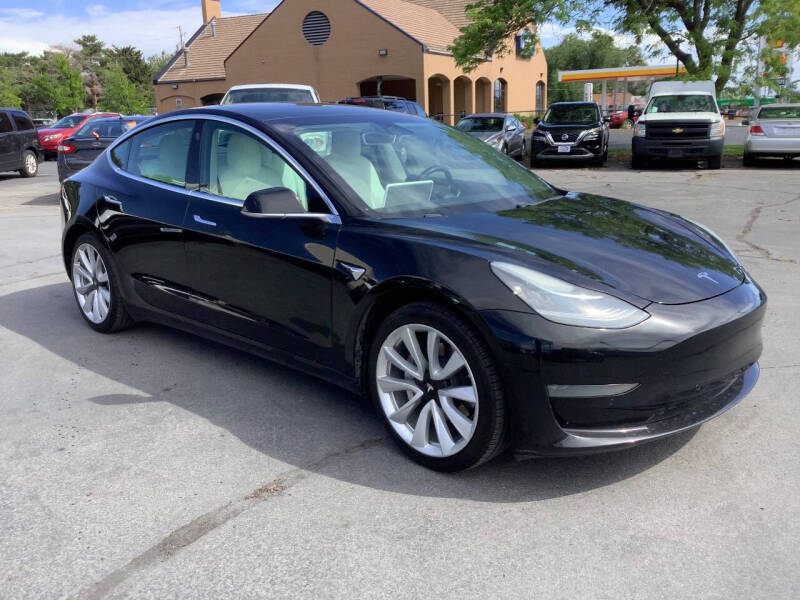 2019 Tesla Model 3 Standard Range Plus