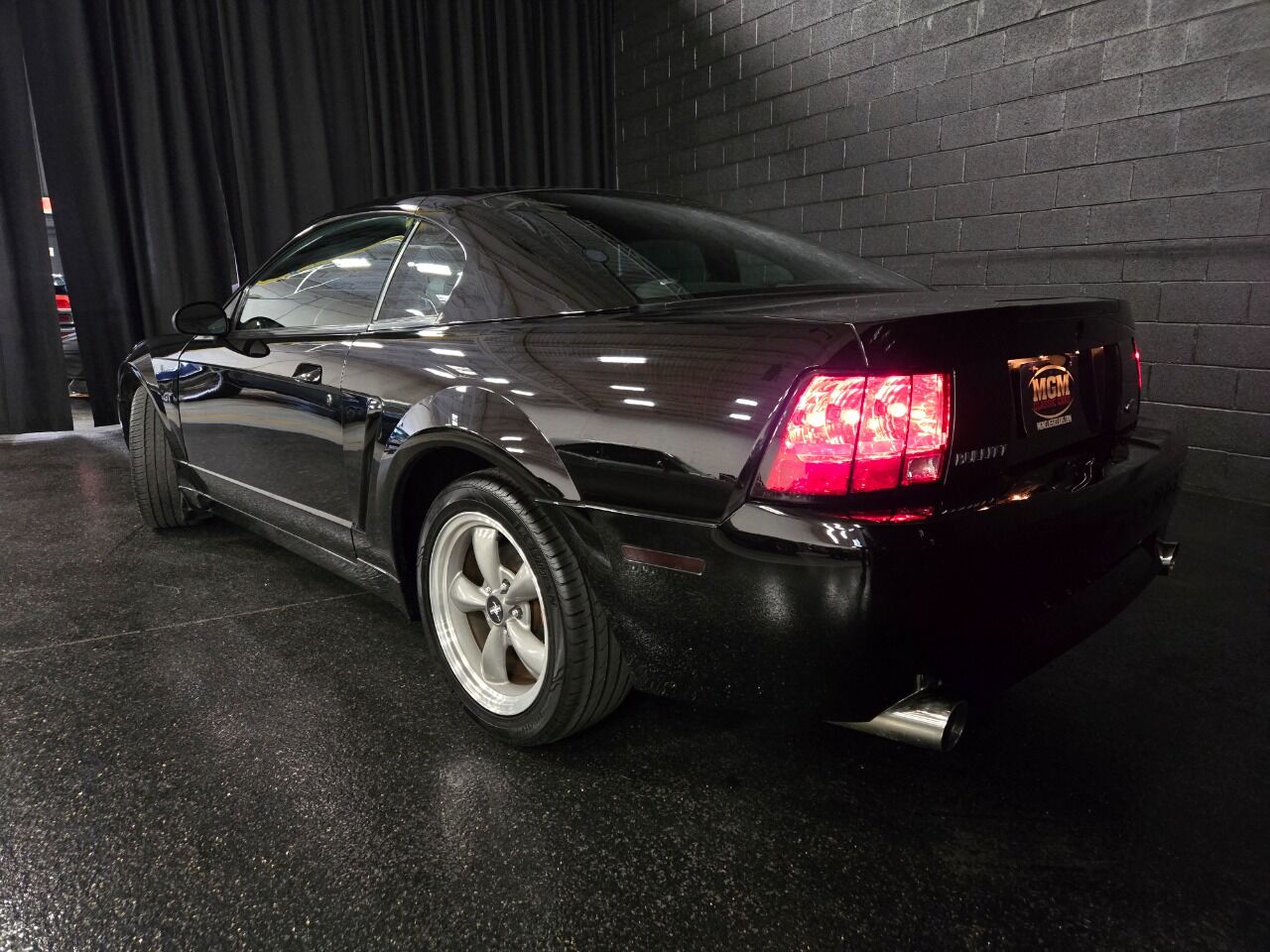 2001 Ford Mustang 75