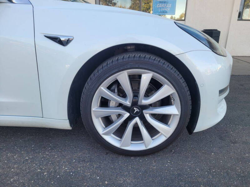 2018 Tesla Model 3 Mid Range