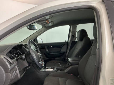 2015 GMC Acadia SLE-2