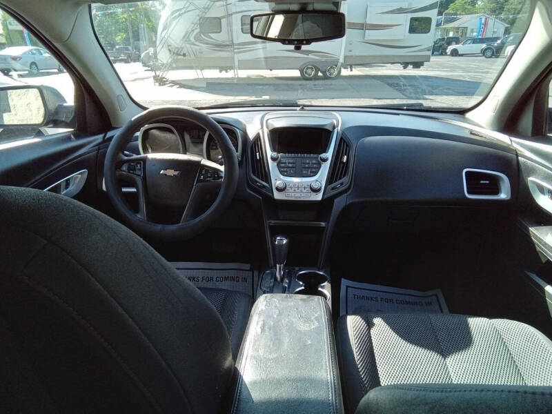 2017 Chevrolet Equinox LS