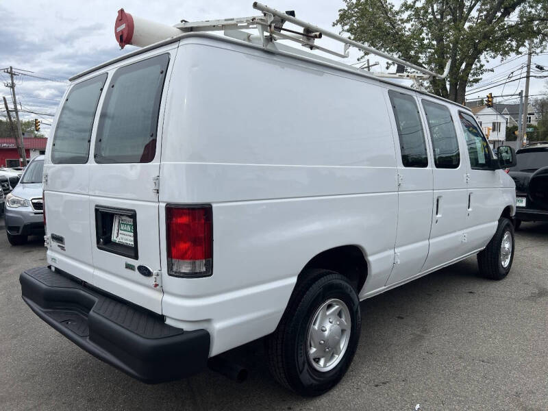 2011 Ford E-Series