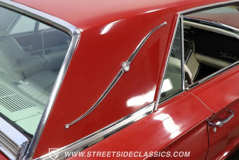 1965 Ford Thunderbird