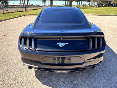 2018 Ford Mustang EcoBoost