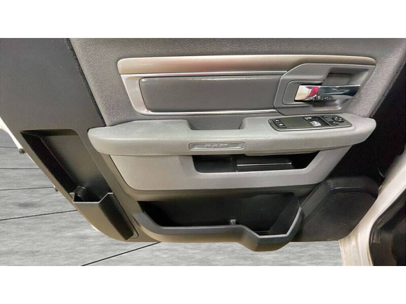2013 RAM 1500 SLT