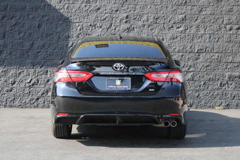 2020 Toyota Camry SE