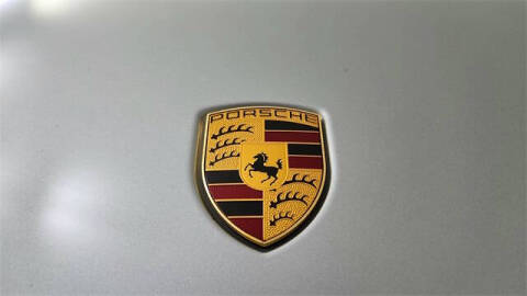 2023 Porsche Panamera Platinum Edition