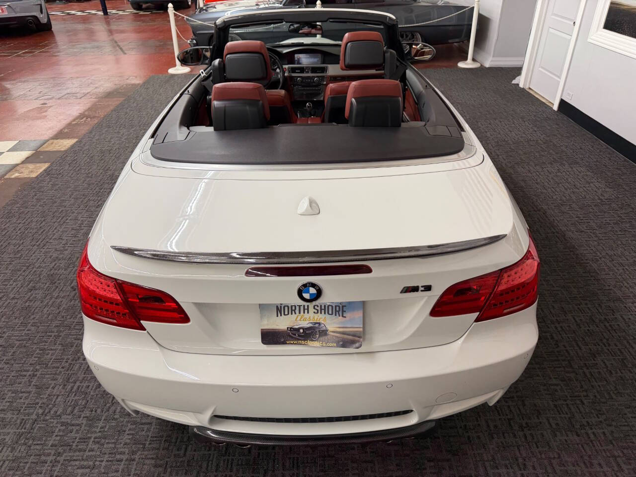 2011 BMW M3 36