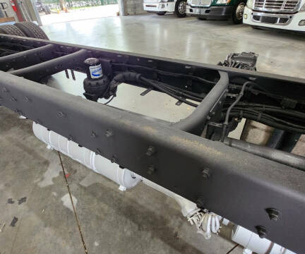 2017 Freightliner M2 106