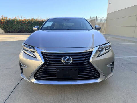 2017 Lexus ES 350