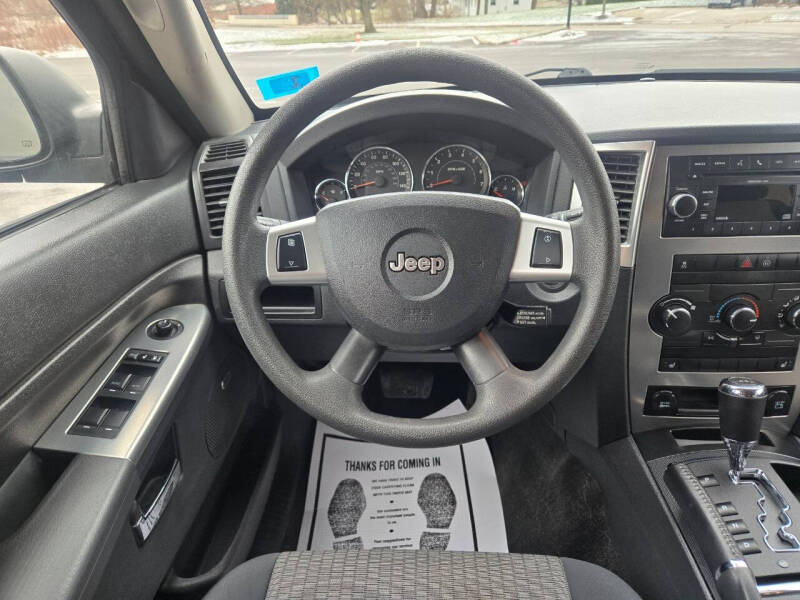 2010 Jeep Grand Cherokee Laredo