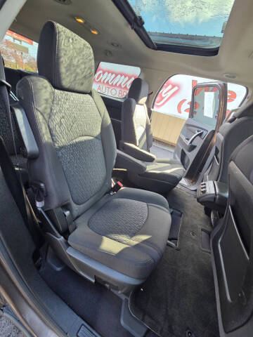 2011 GMC Acadia SLE