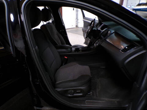 2018 Ford Taurus SEL