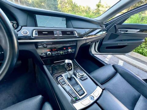 2012 BMW 7 Series 750Li