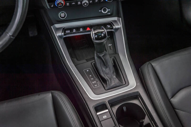 2021 Audi Q3 quattro S line Prem Plus 45 TFSI