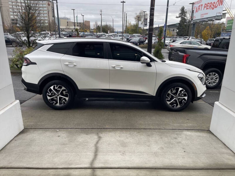 2023 Kia Sportage Hybrid EX