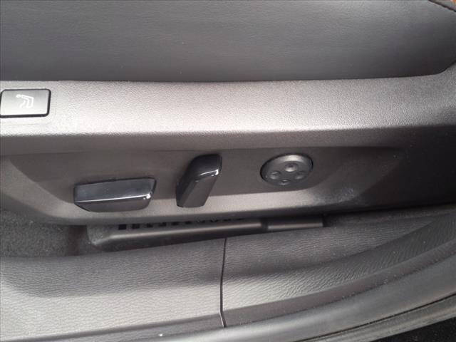 2023 Mitsubishi Outlander PHEV 40th Anniversary