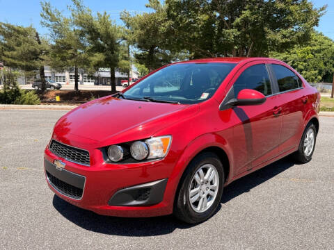 2016 Chevrolet Sonic LT Auto