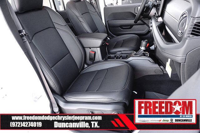 2025 Jeep Gladiator High Tide