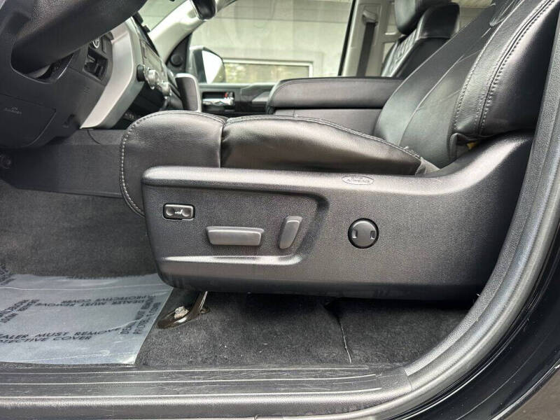 2020 Toyota Tundra Platinum