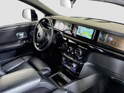 2019 Rolls-Royce Phantom