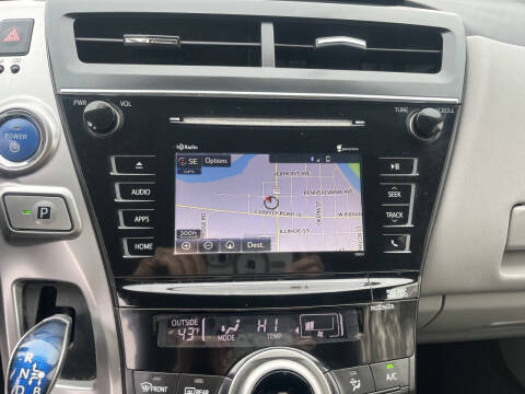 2015 Toyota Prius v Four